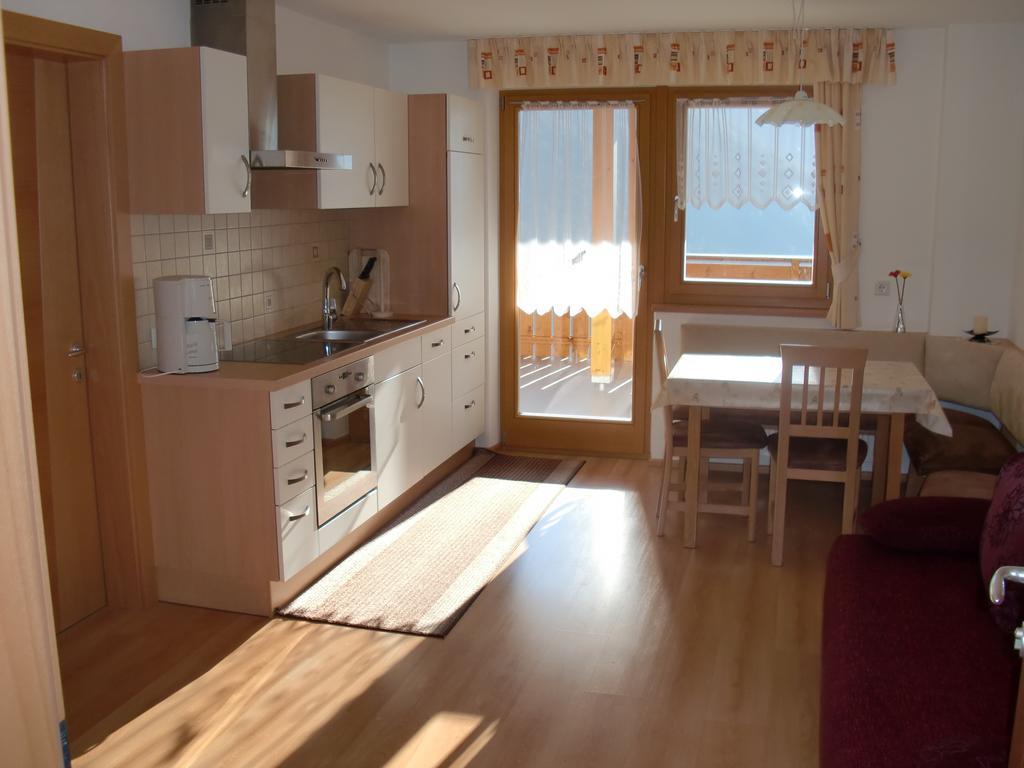 Ausserangistlhof Campo Tures Ruang foto
