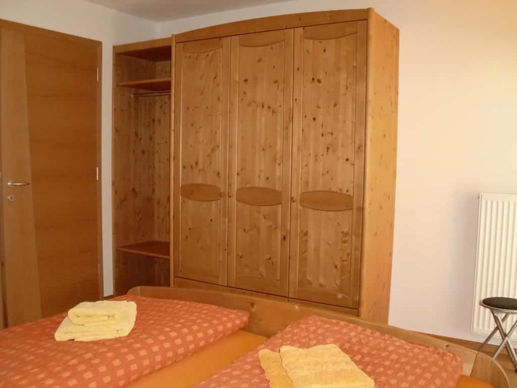 Ausserangistlhof Campo Tures Ruang foto