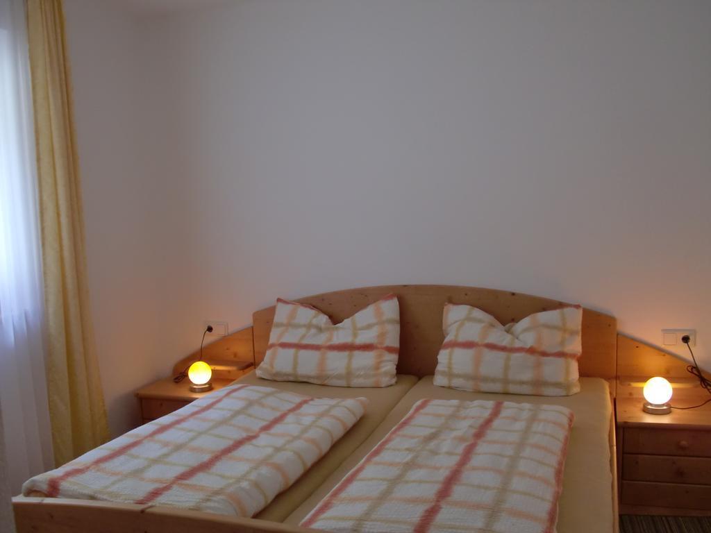Ausserangistlhof Campo Tures Ruang foto